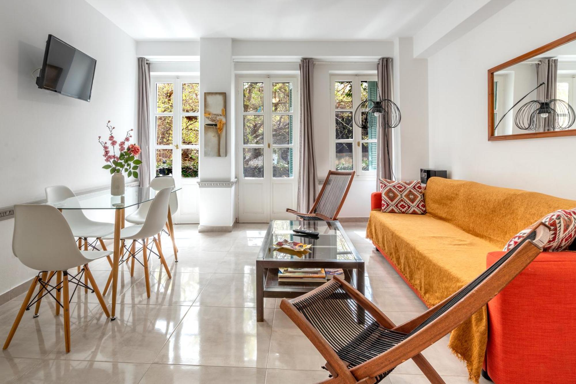 Psiri Gem From In Vivo Apartments- Spacious 1St Floor Apartment With Balcony In Athens' Historic Center Eksteriør bilde