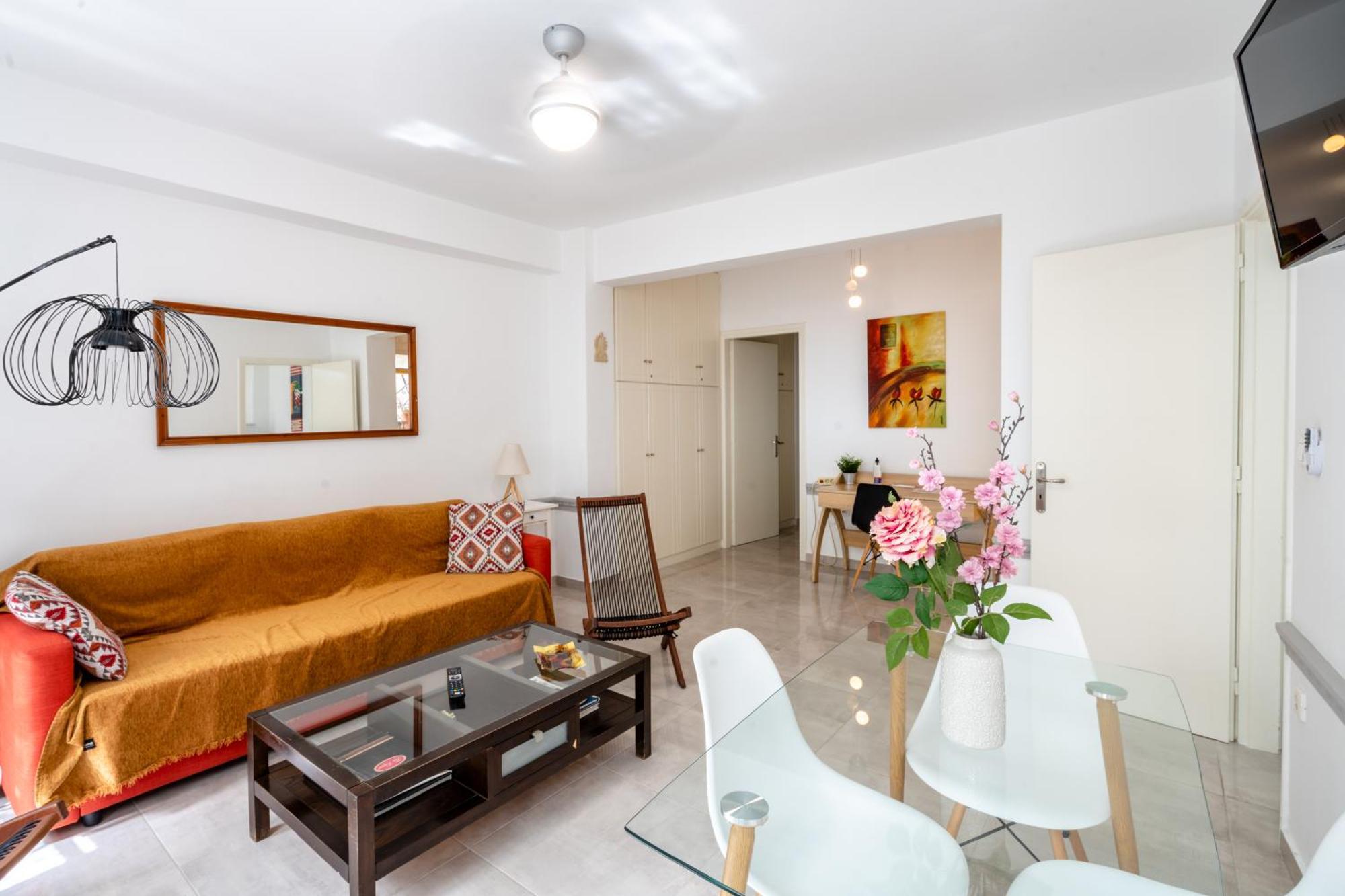 Psiri Gem From In Vivo Apartments- Spacious 1St Floor Apartment With Balcony In Athens' Historic Center Eksteriør bilde