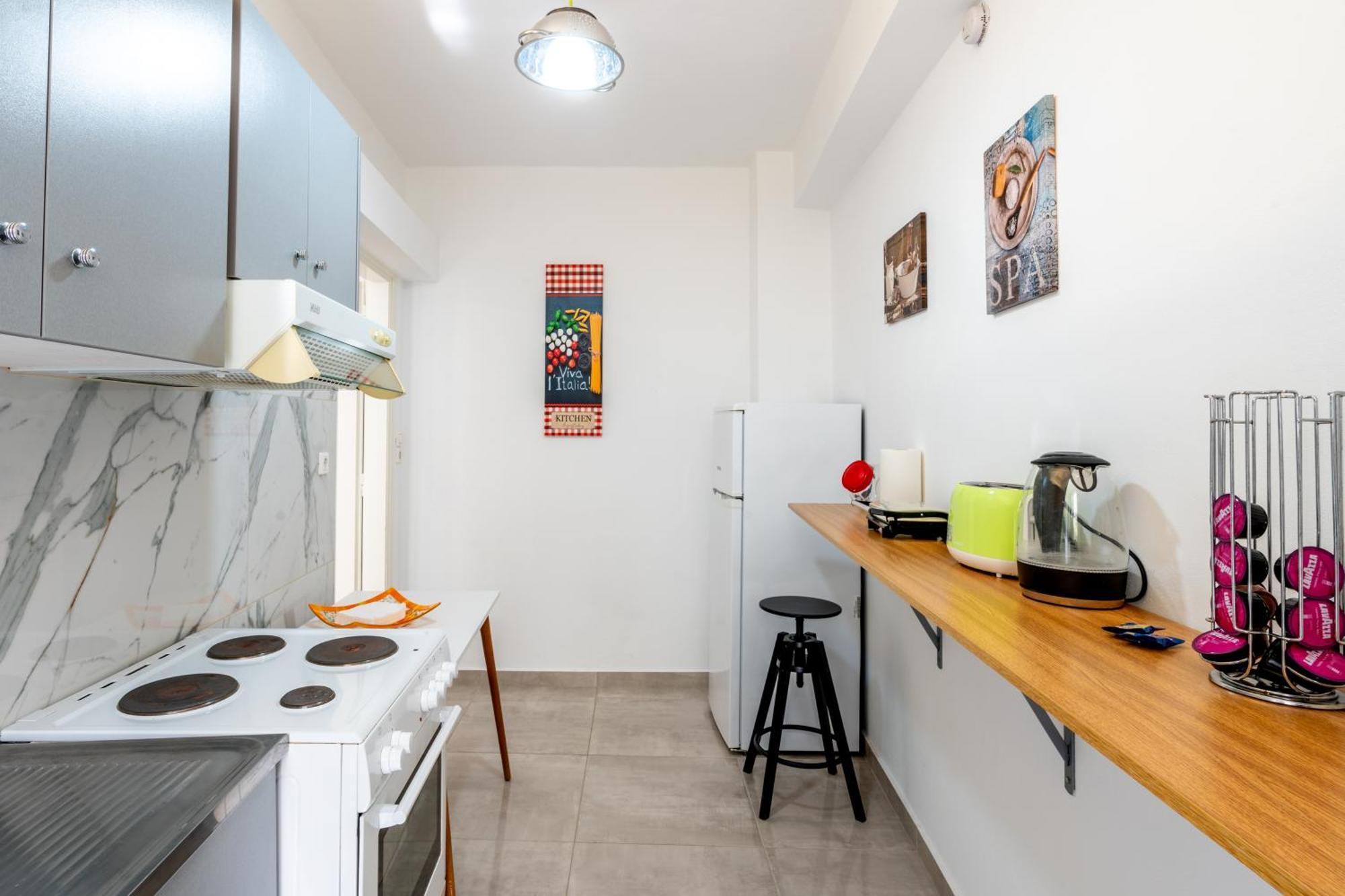 Psiri Gem From In Vivo Apartments- Spacious 1St Floor Apartment With Balcony In Athens' Historic Center Eksteriør bilde